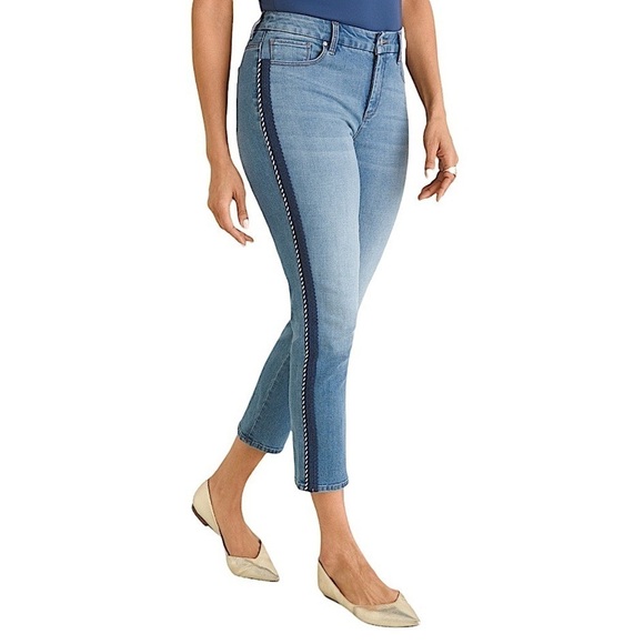 CHICO’S So Slimming Girlfriend Crop Jean  Women’s Sz. 12 Black Embroidered Seams - Picture 5 of 11